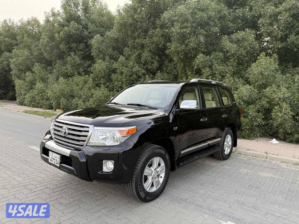 لاند كروزر VXR موديل 2014 صبغ الوكالة1