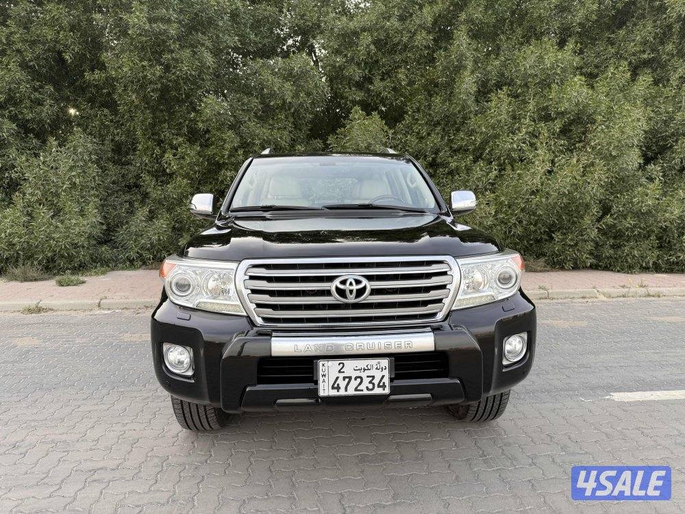 لاند كروزر VXR موديل 2014 صبغ الوكالة2