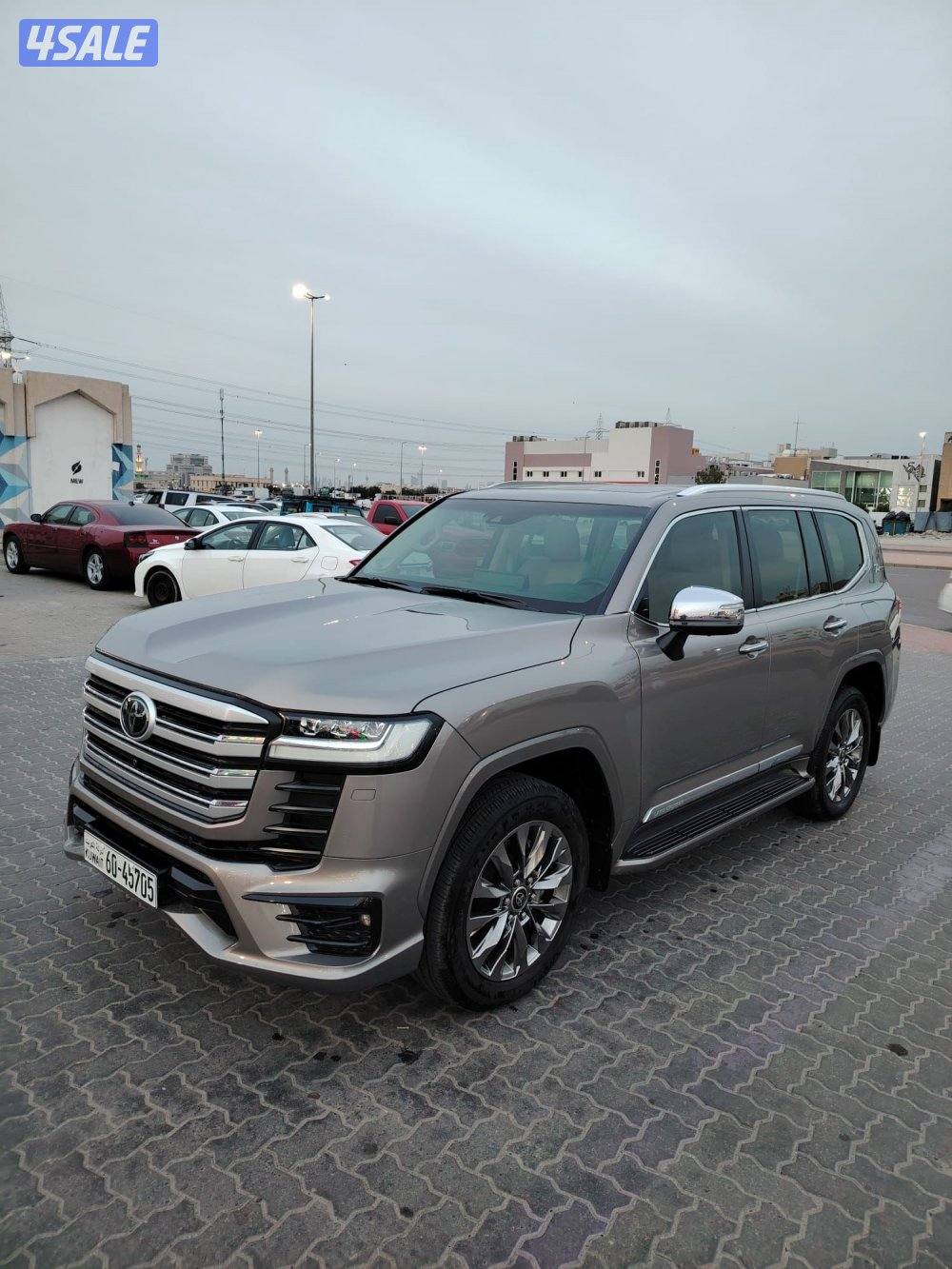 لاند كروز VXR ايرو اس تون تيربو 2022 بحاله الوكاله عداد 28 الف0