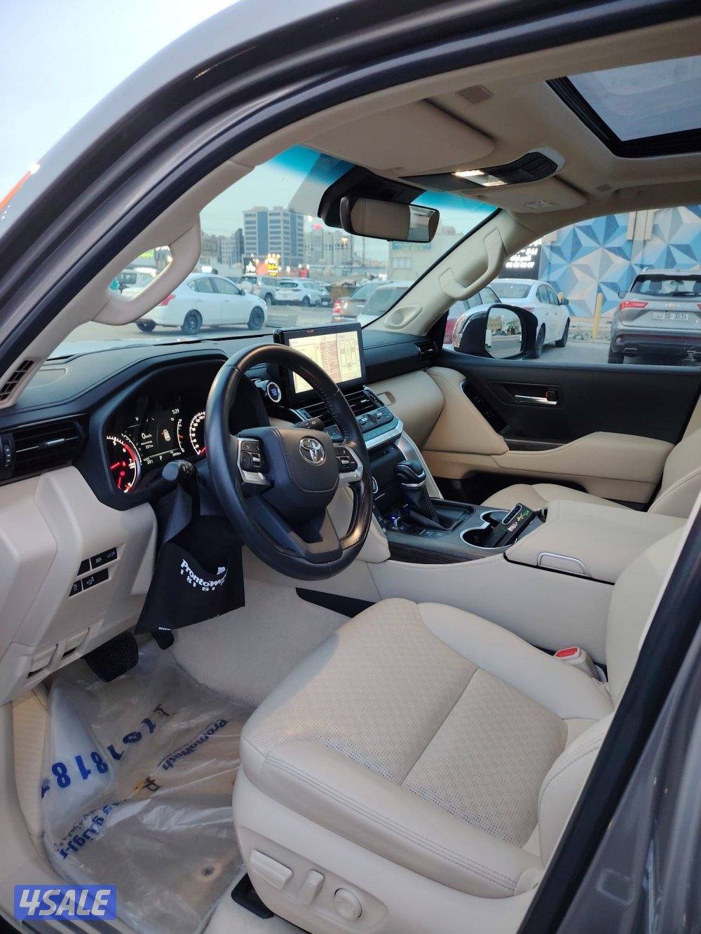 لاند كروز VXR ايرو اس تون تيربو 2022 بحاله الوكاله عداد 28 الف6