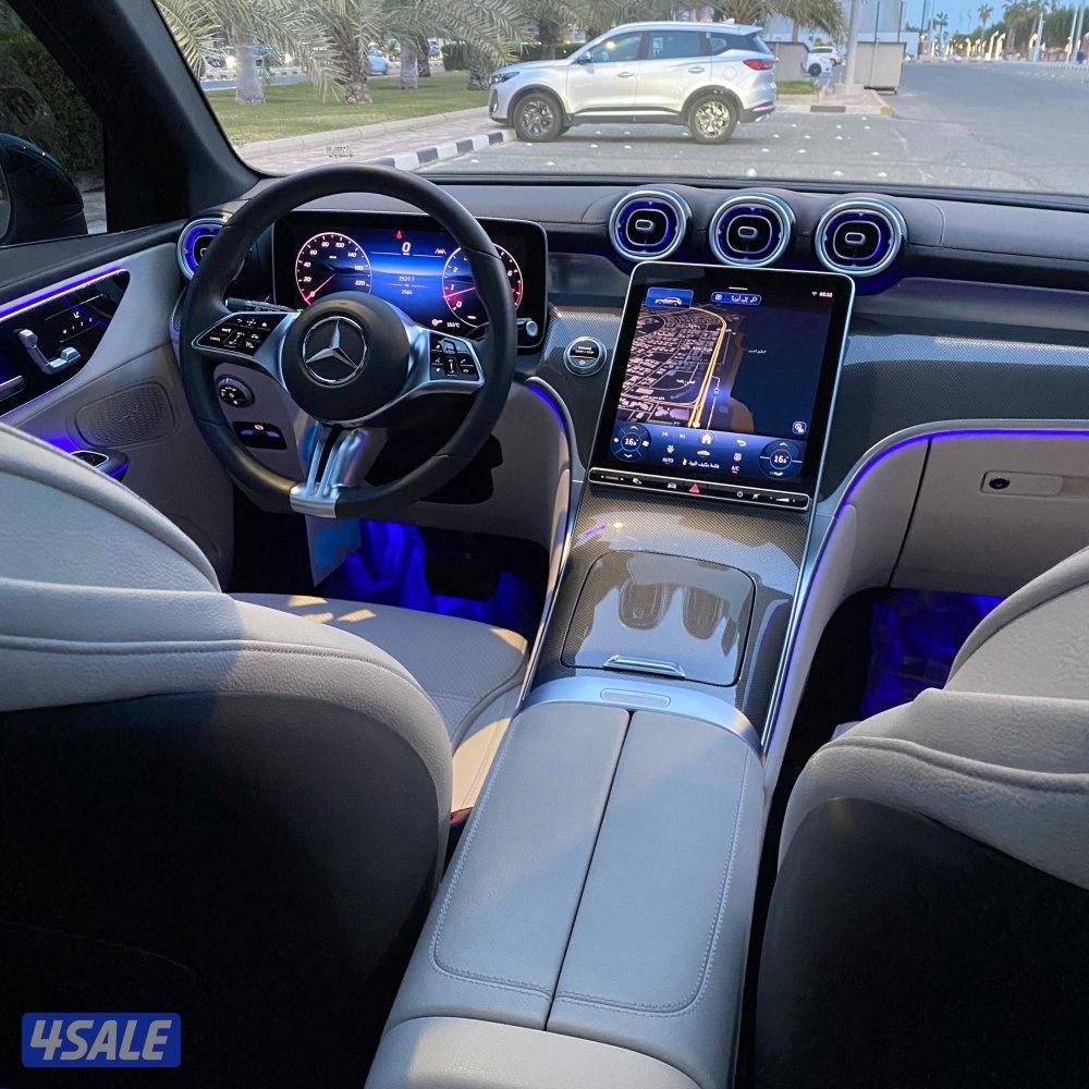 بيع🔺شراء🔺تثمين

للبيع مرسيدس GLC 200 
موديل 2025 
عداد 25008