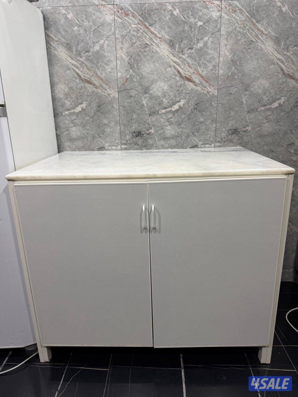 للبيع    خزانه المنيوم رخام  اصلي  تفصال  نطيفه و جديده4