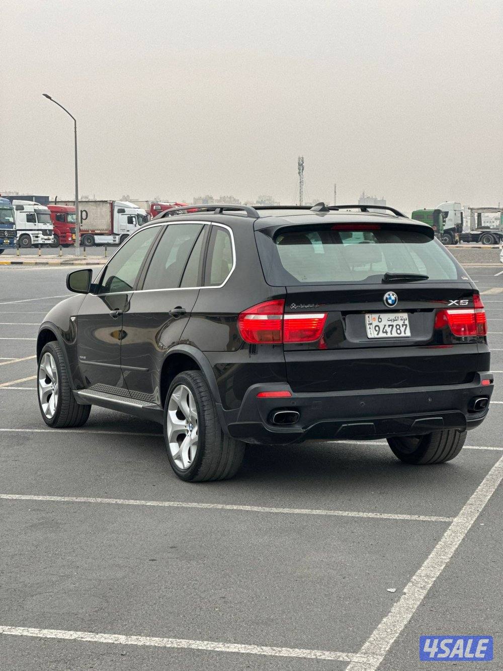 للبيع بي ام دبليو X5 موديل 20101