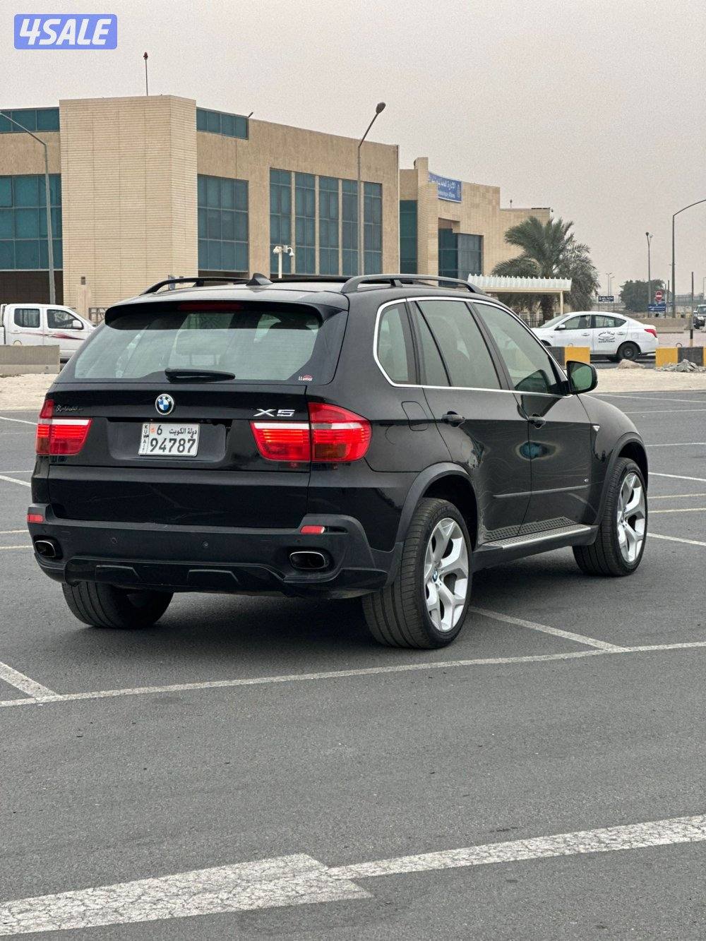 للبيع بي ام دبليو X5 موديل 20102