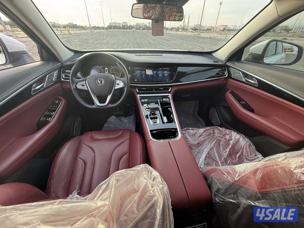 للبيع شانغان 2023 - CS85 صبغ الوكاله9