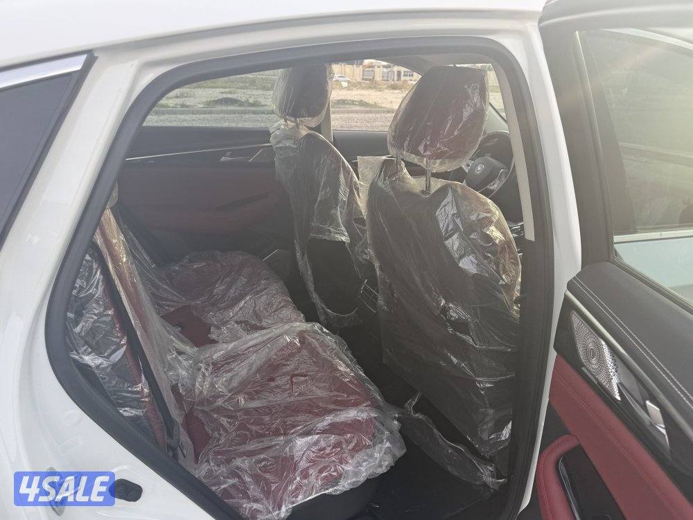 للبيع شانغان 2023 - CS85 صبغ الوكاله10