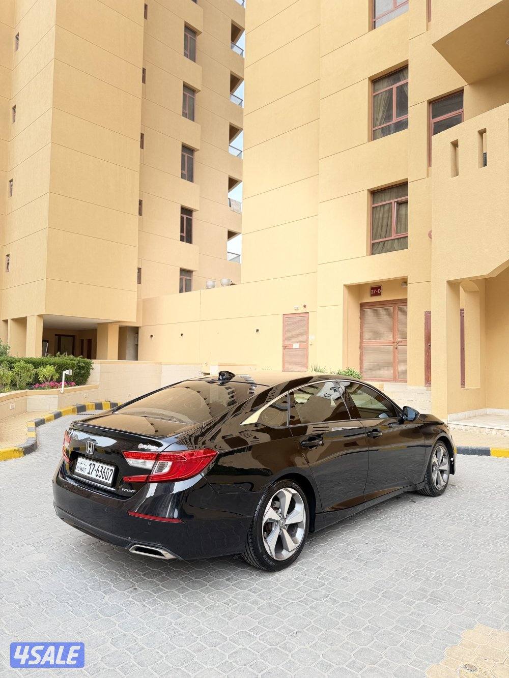 هوندا اكورد 2019 سبورت اعلى درجه الفل بحاله ممتازه جدا3