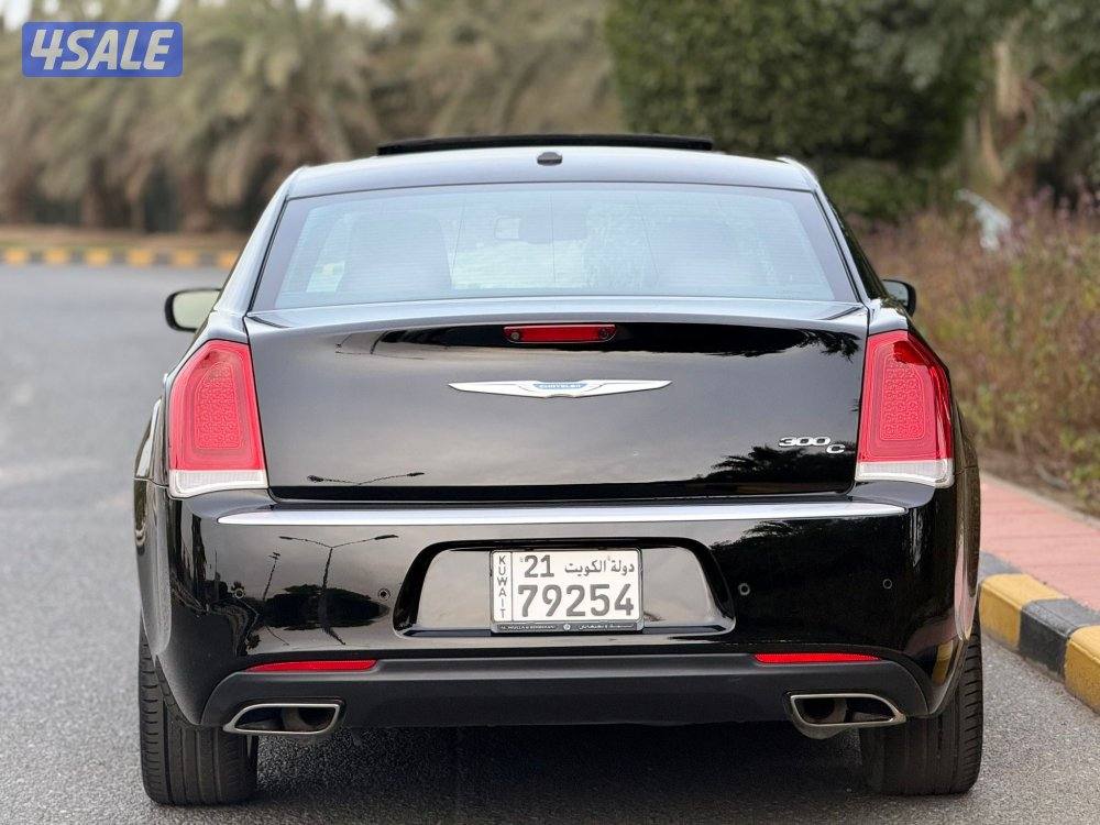 كرايزلر 2022 ثمانية سلندر اعلى فئة4