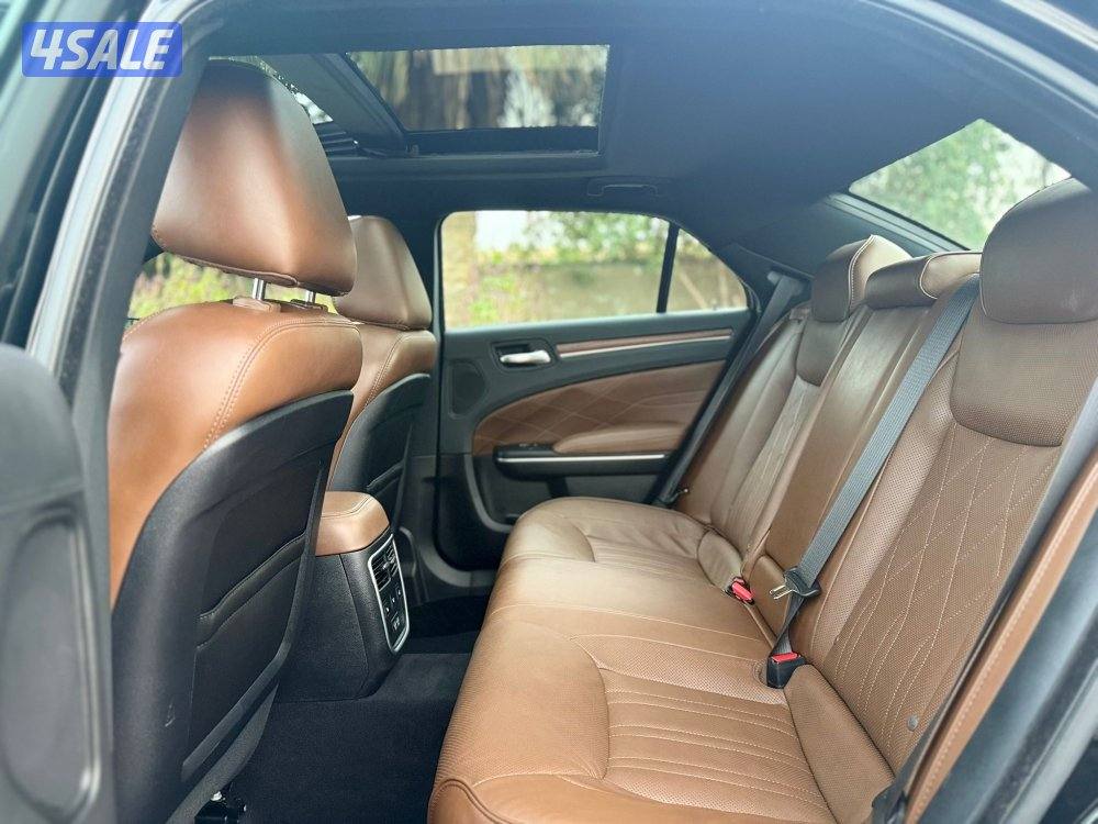 كرايزلر 2022 ثمانية سلندر اعلى فئة5