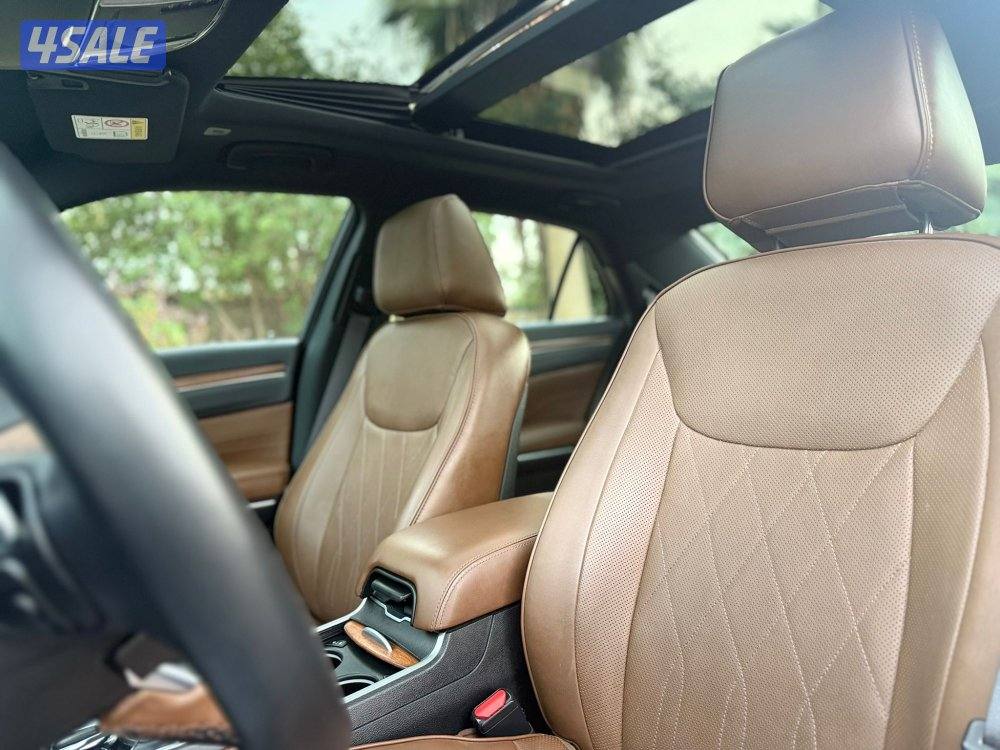 كرايزلر 2022 ثمانية سلندر اعلى فئة7