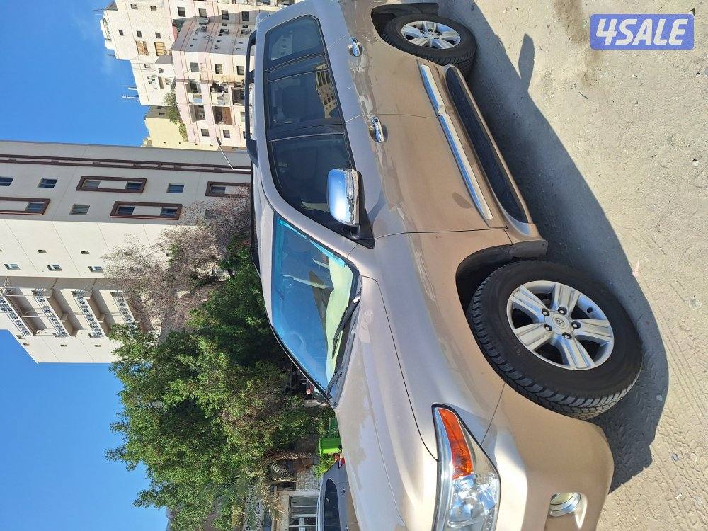 للبيع لاند كروز vxr موديل ٢٠١٣6