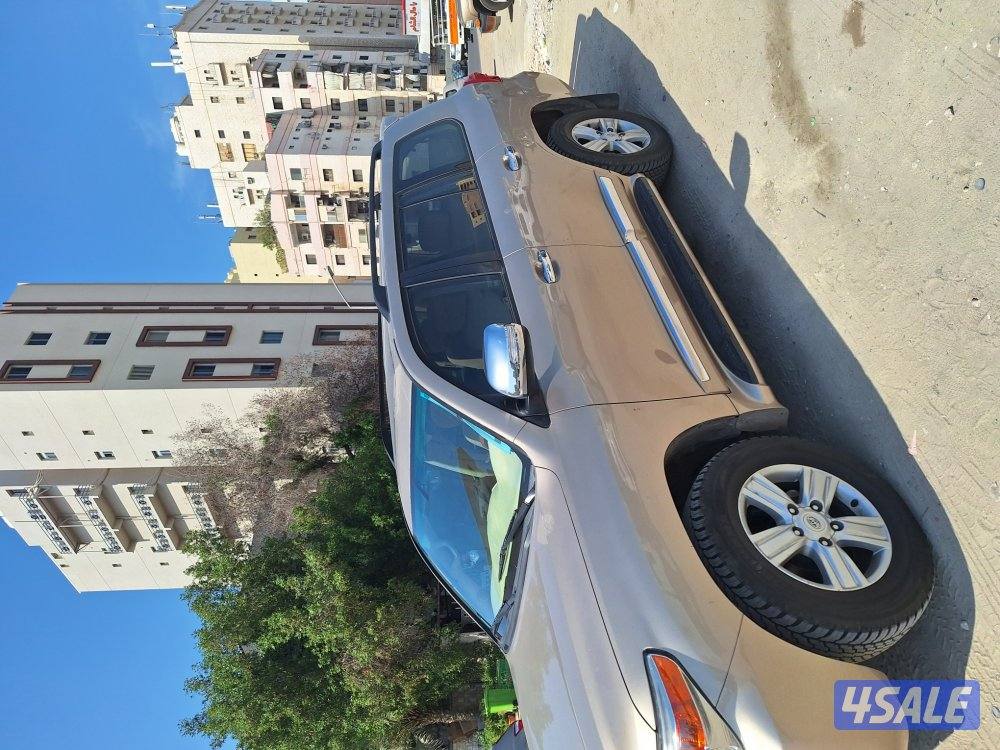 للبيع لاند كروز vxr موديل ٢٠١٣8