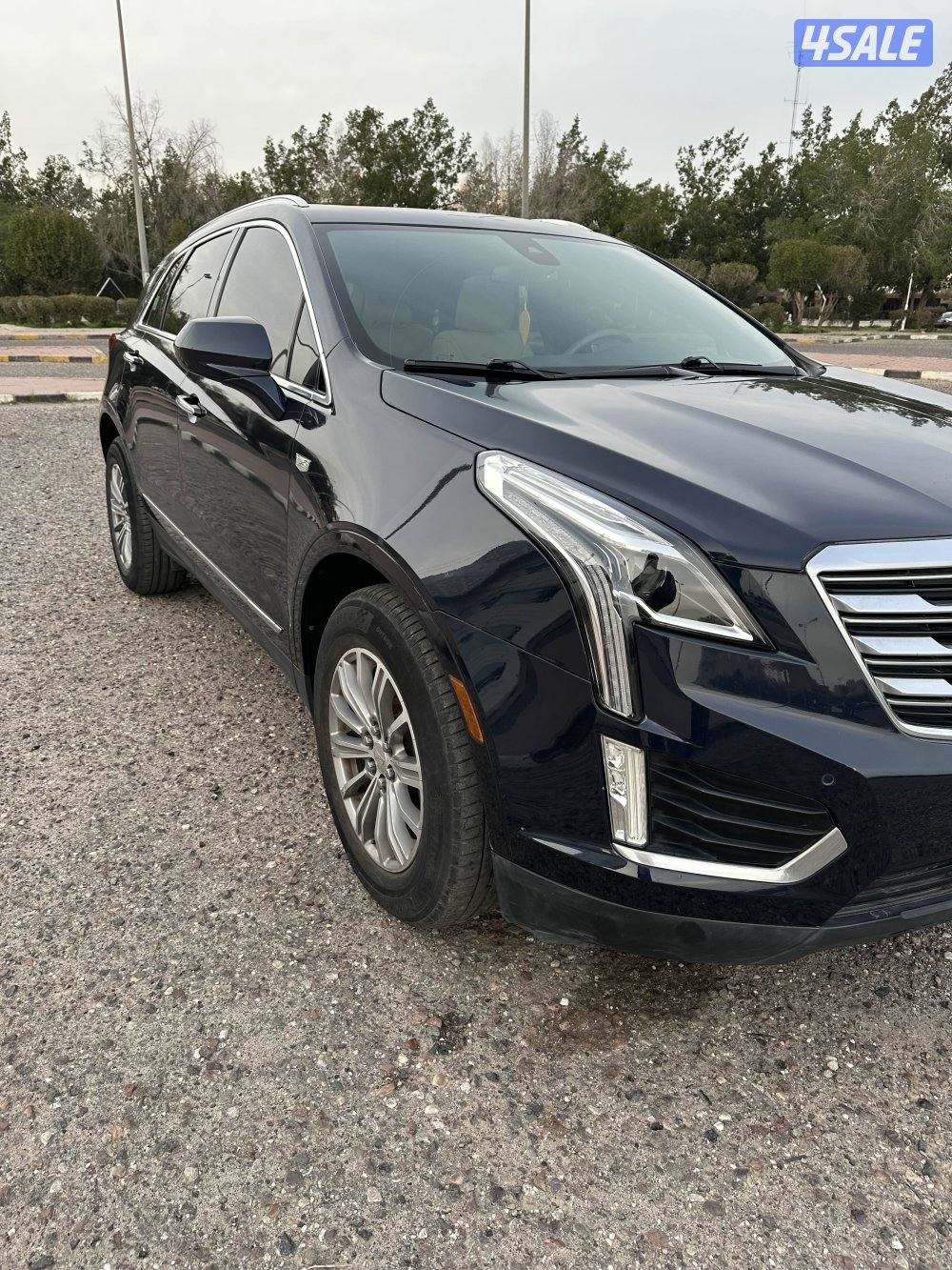 للبيع كاديلاك XT5  مديل 2017 عداد ٧٣ الف كيلو فقط1