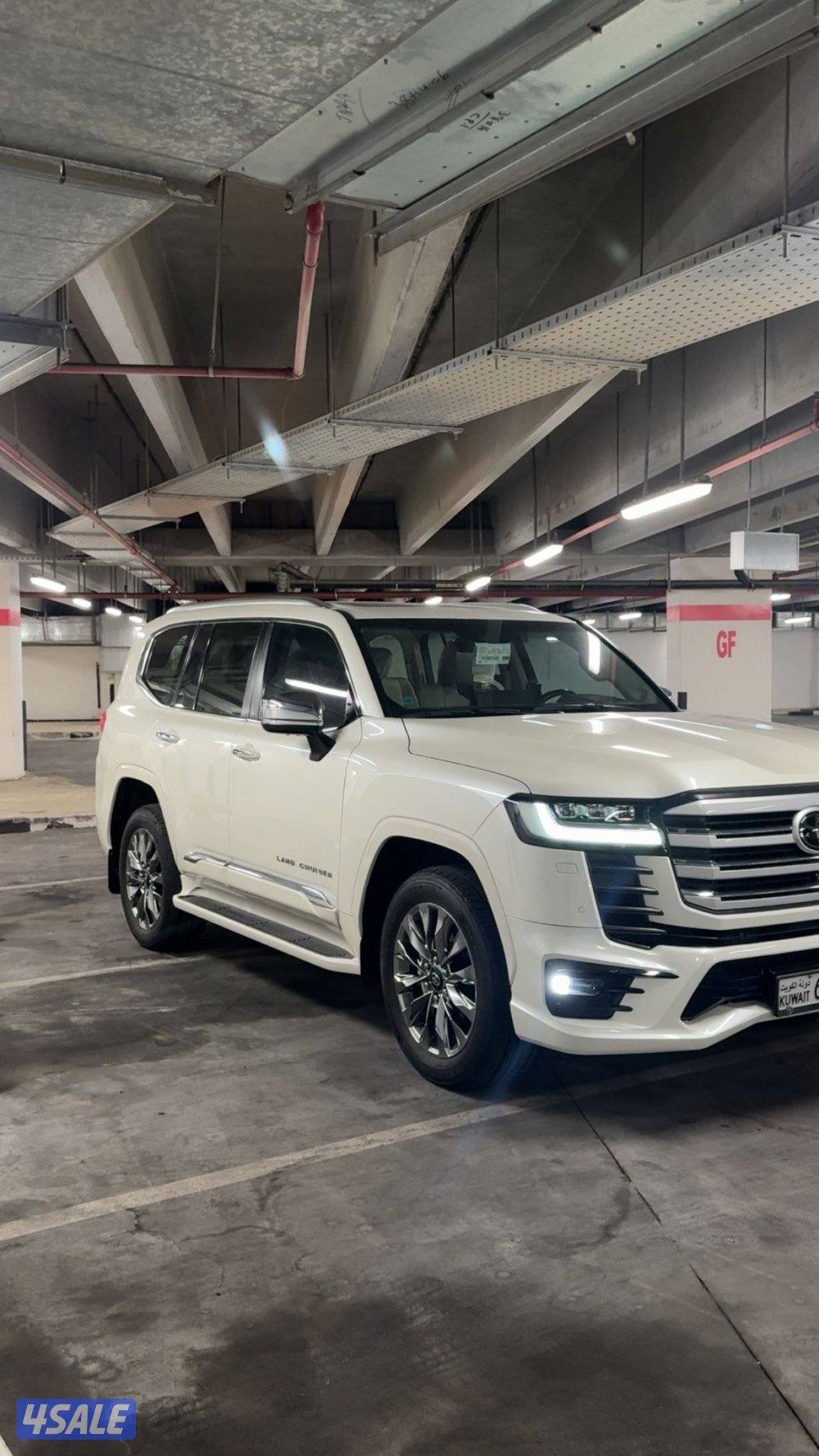 لاند كروزر VXR3