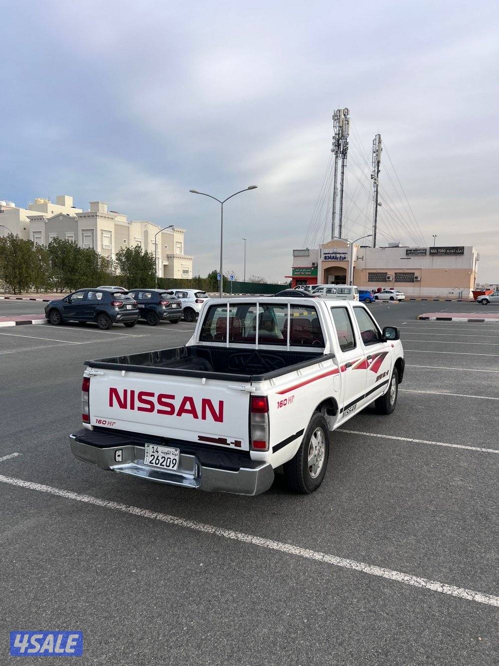 السيارة في حالة جيدة سوبر جي ال2