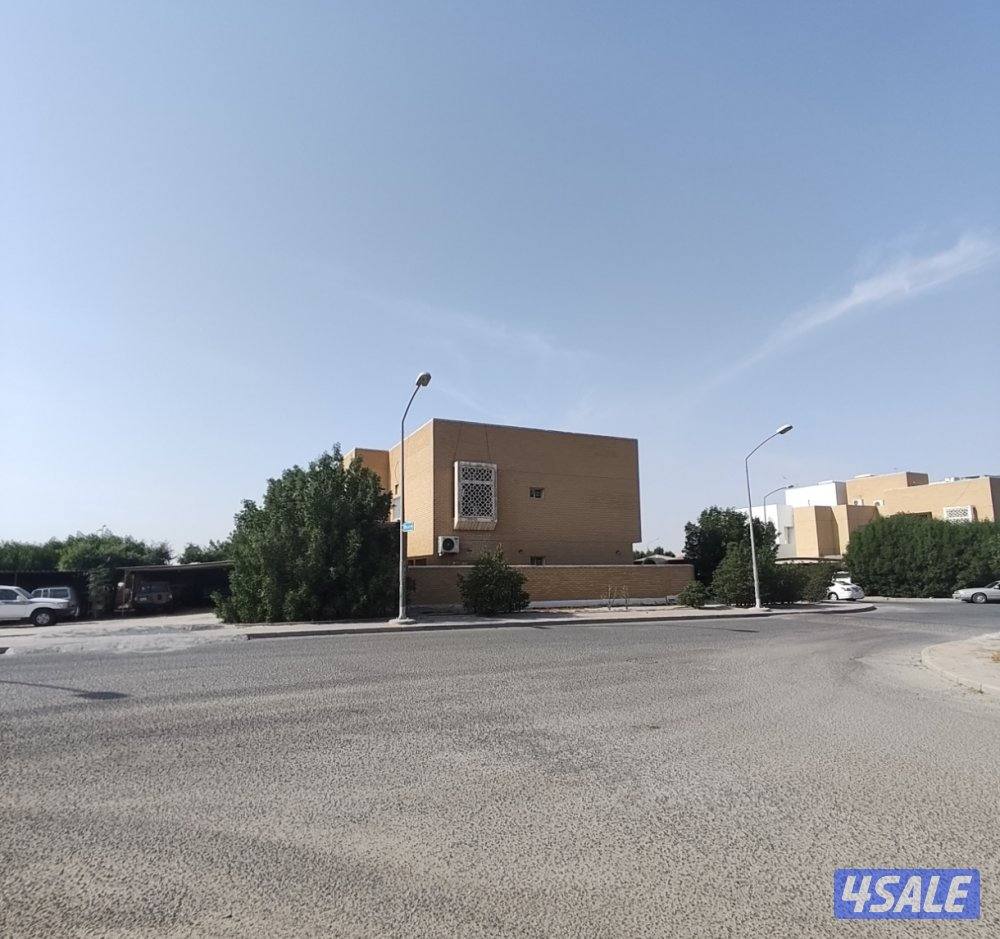 للبيع بيت حكومة في جليب الشيوخ ق٤0