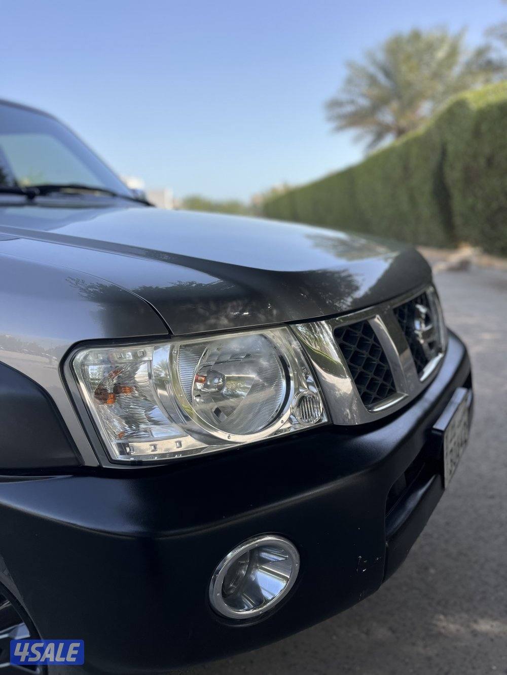 للبيع وانيت نيسان باترول موديل 20174