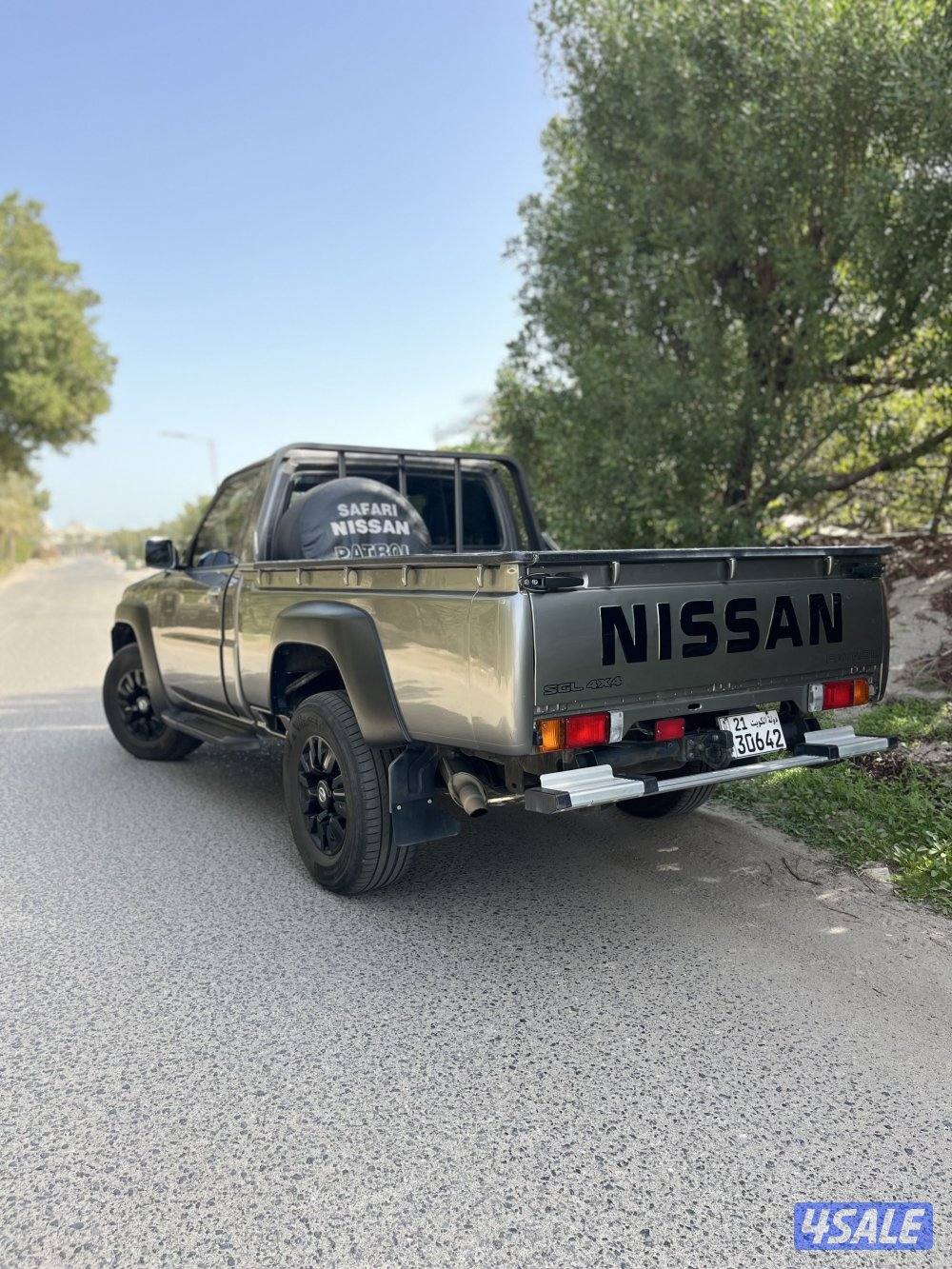 للبيع وانيت نيسان باترول موديل 20175