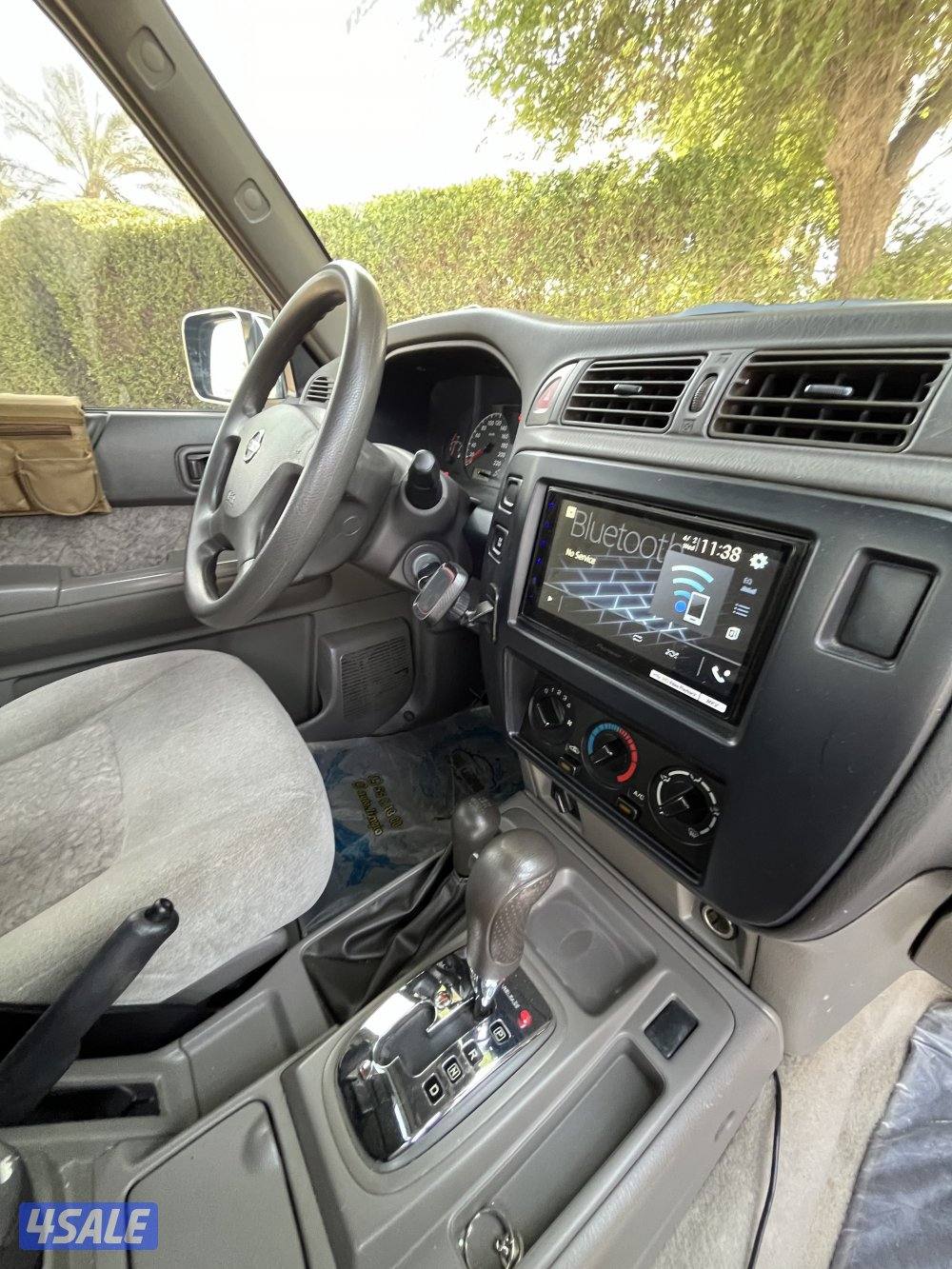 للبيع وانيت نيسان باترول موديل 201712