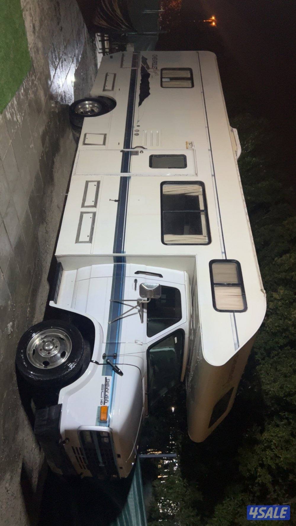 للبيع كرفان كلاس c0