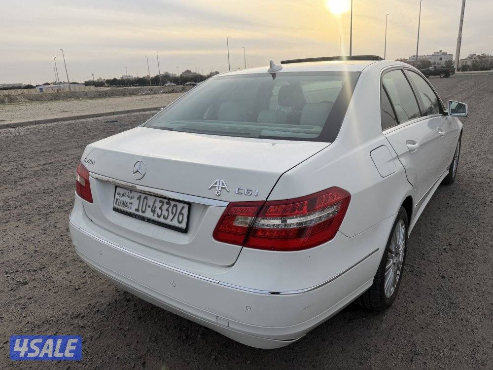 مرسيدس E250 موديل 2011 عداد 144 كم0