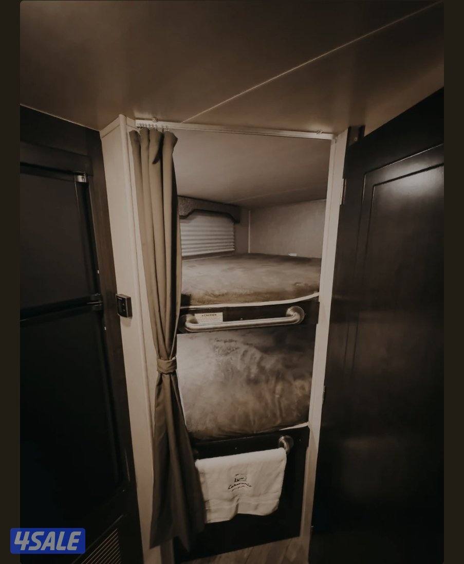 للبيع كرفان نورث تريل أمريكي4