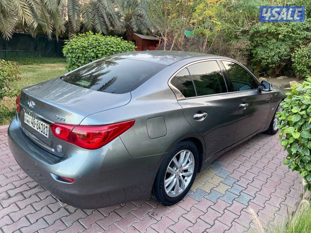 السره قطعه 2 بحاله ممتازه مالك اول موديل 2016صيانه عامه وكاله1