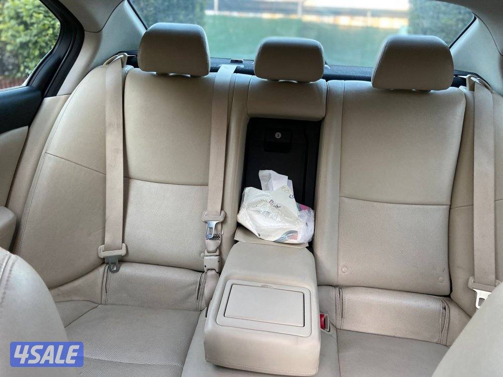 السره قطعه 2 بحاله ممتازه مالك اول موديل 2016صيانه عامه وكاله10