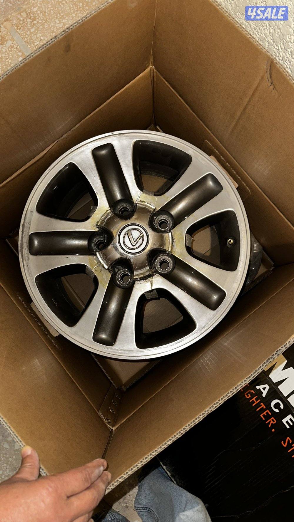 للبيع 4 رنجات / رنقات لكزس  Lexus 4 Rims 1998-20071