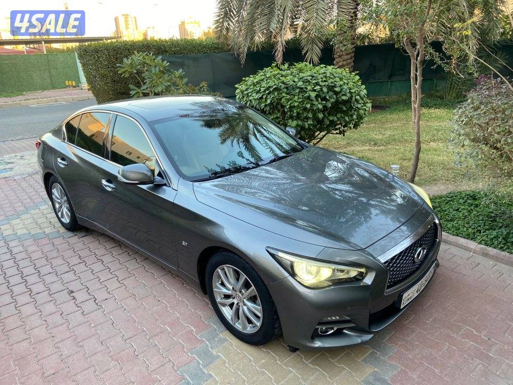 السره قطعه 2 بحاله ممتازه مالك اول موديل 2016صيانه عامه وكاله15