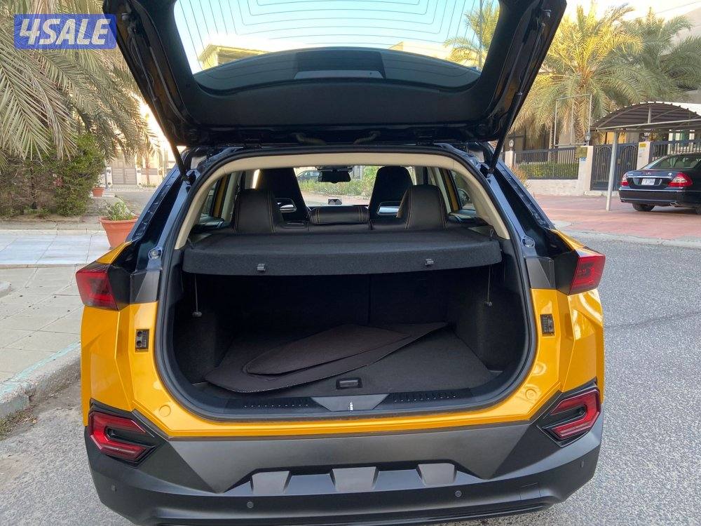 بحاله ممتازه صبغ وكاله عداد 35.000 km صيانه منتظمه الدرجه الاولي15