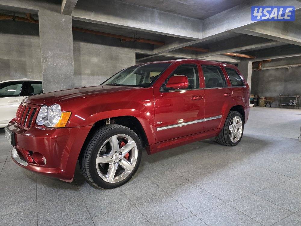 SRT8  6.1L جراند شيروكي1