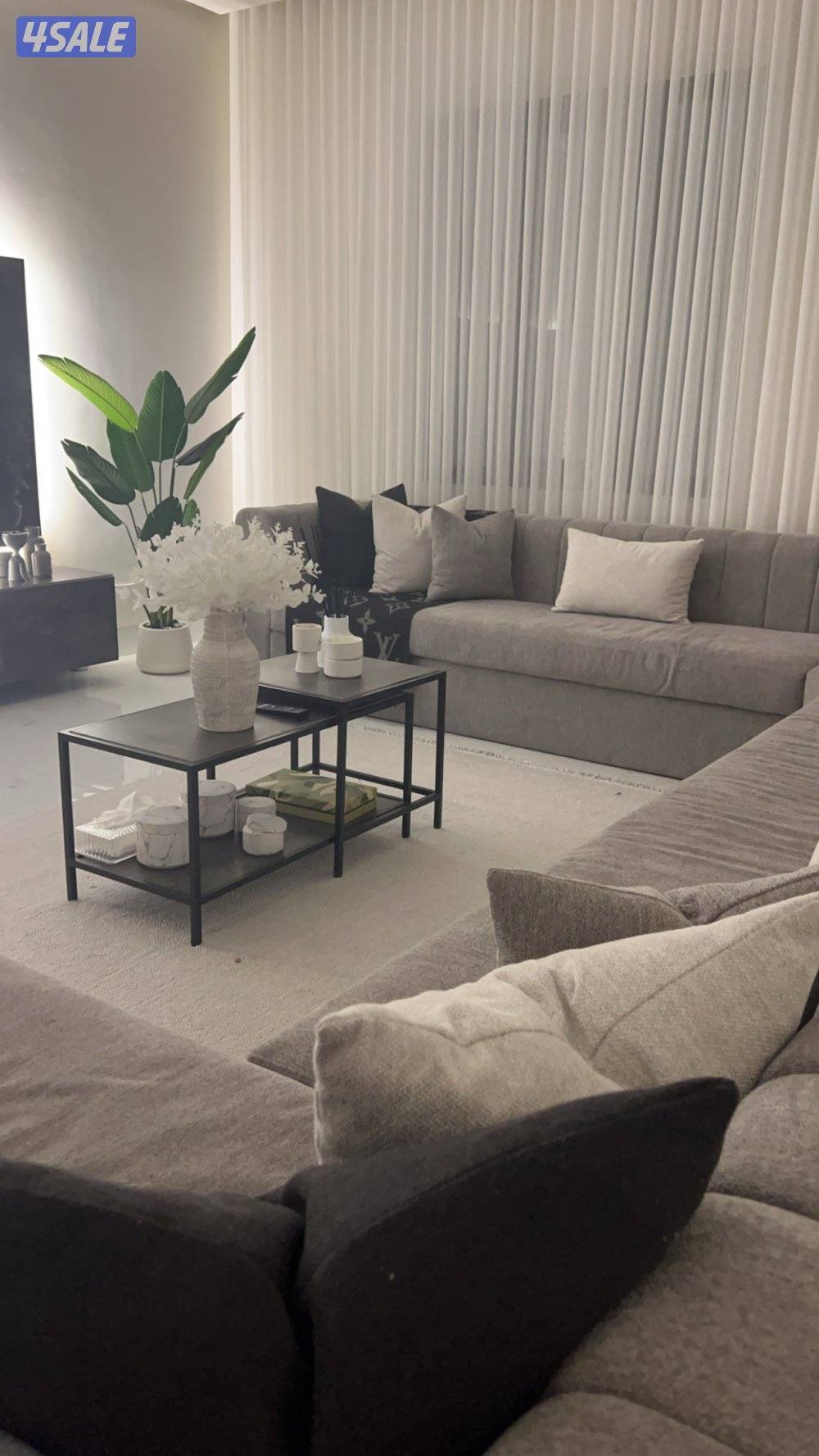 كنب جديد وكبتات وتسريحه وكبت عطور وسخان طعام وكنب ايكيا ومكتبة تلفزيون1