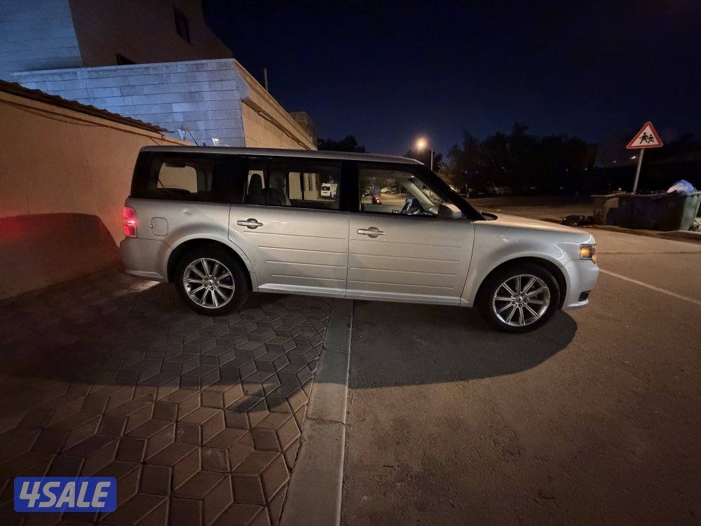 للبيع فورد فليكس10