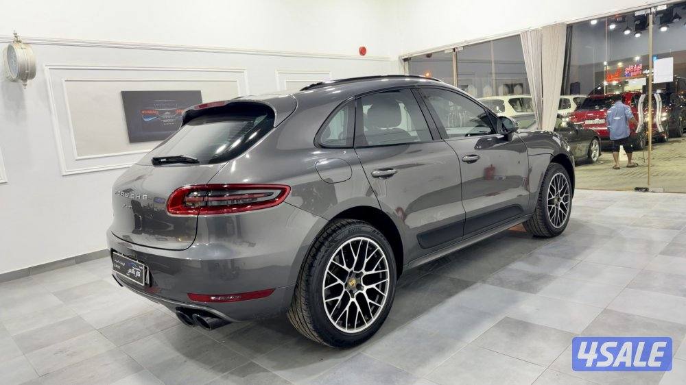أعلى مواصفات Macan 20186