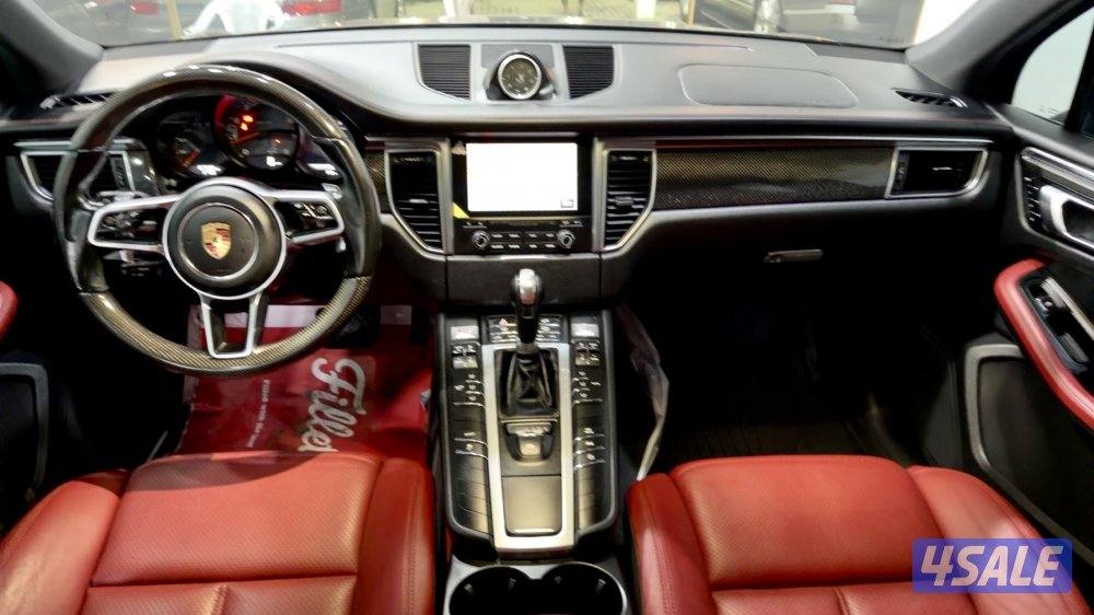 أعلى مواصفات Macan 201810