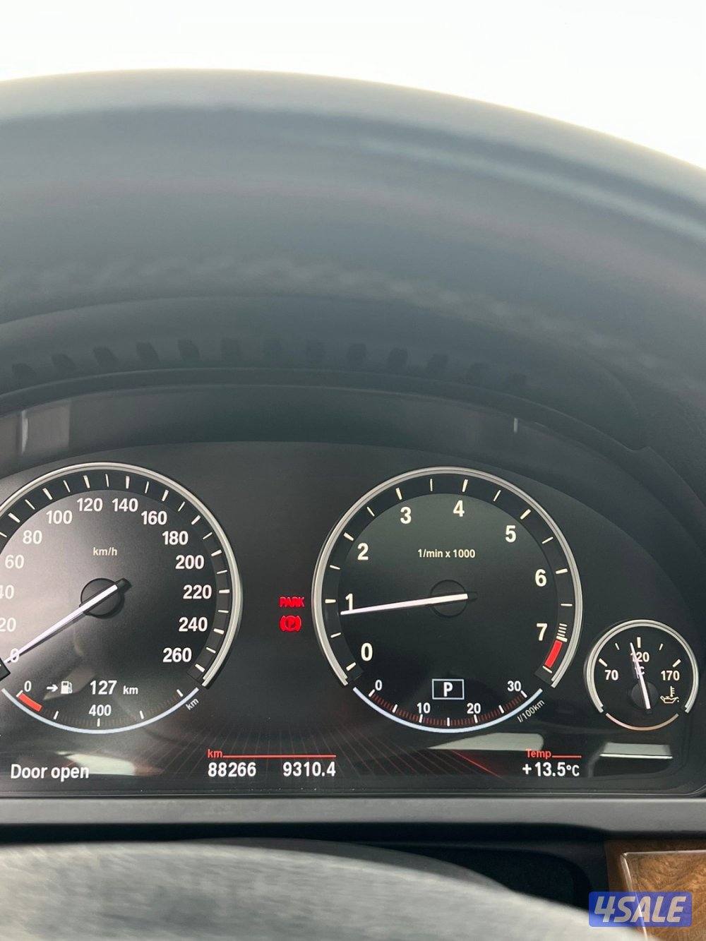 بي ام دبليو 740 ماشي 88 الف صبغ وكاله5