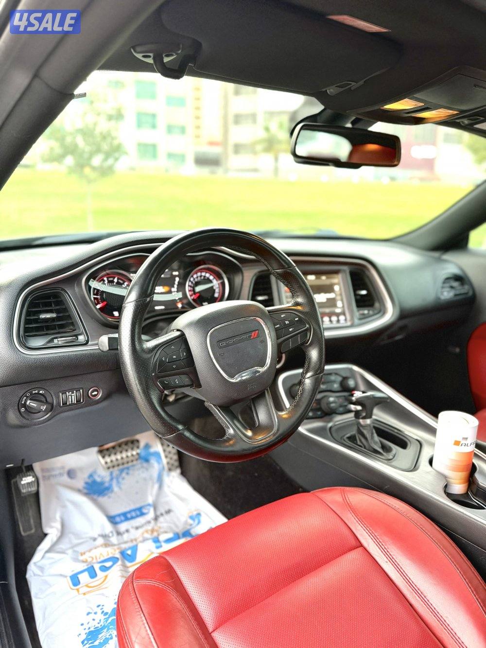 تشالنجر RT موديل 2018 صبغ الوكالة 8 سلندر كامل المواصفات  شرط الفحص12