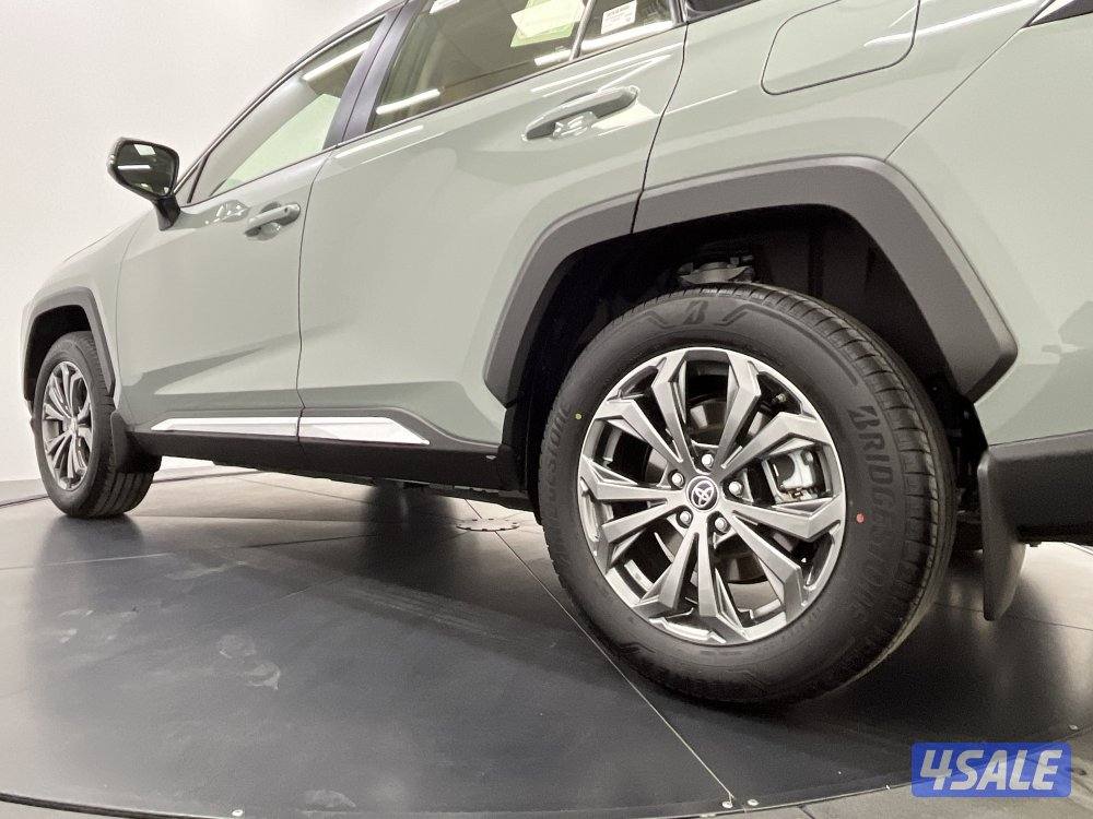 TOYOTA RAV401 25RV2-M_ RAV4 4X2 MED.9