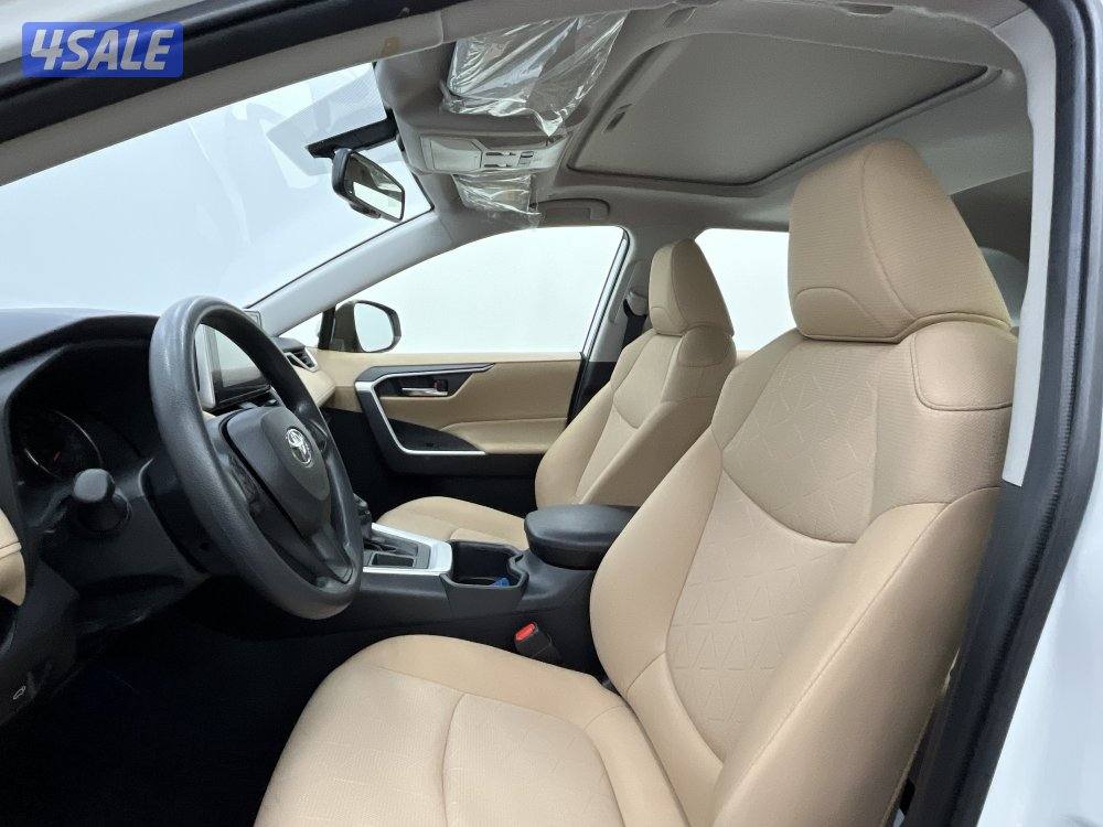 TOYOTA RAV401 25RV2-M_ RAV4 4X2 MED.5