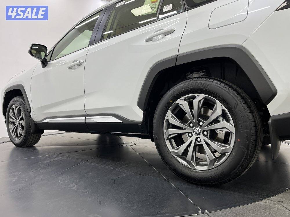 TOYOTA RAV401 25RV2-M_ RAV4 4X2 MED.9