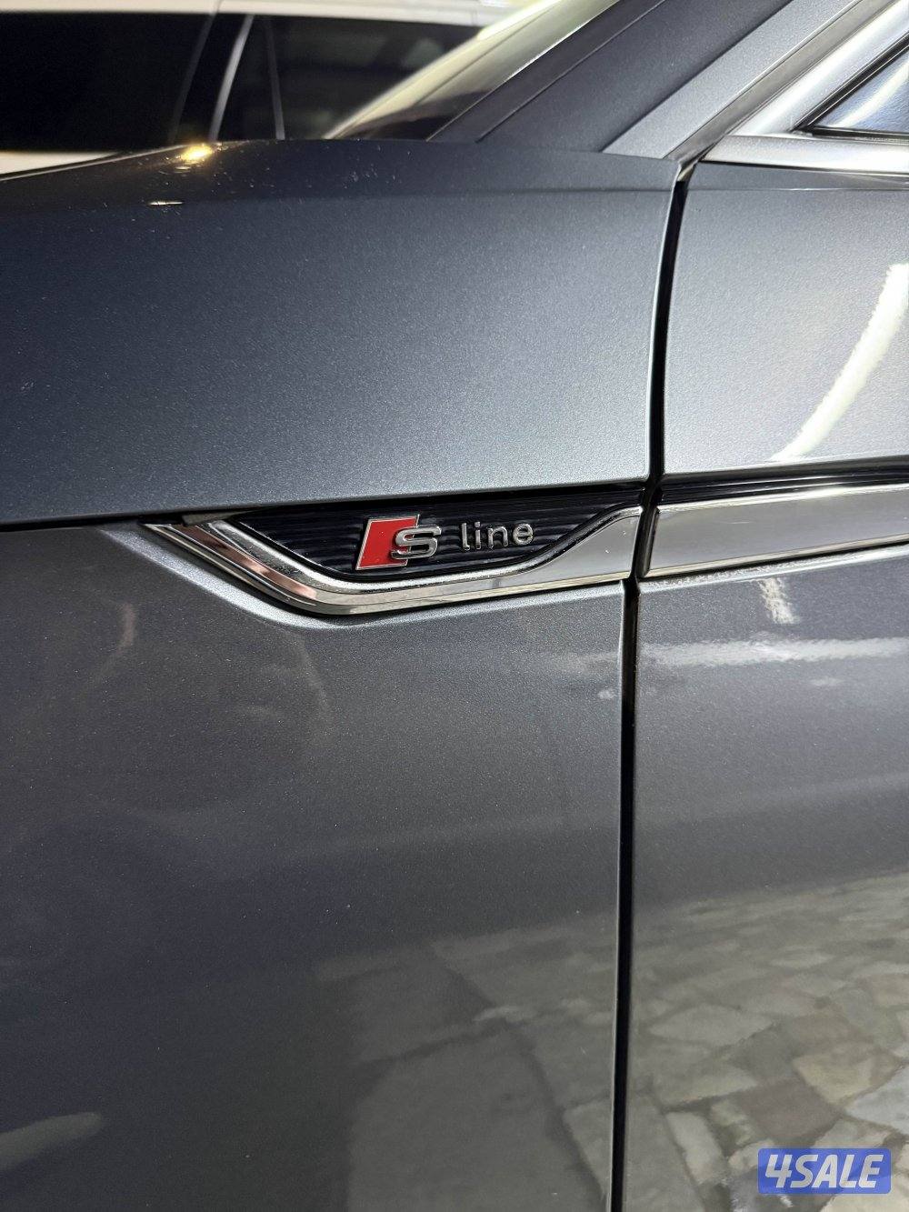 اودي A5 sline صبغ الوكاله بالكامل شرط الفحص بالكامل3