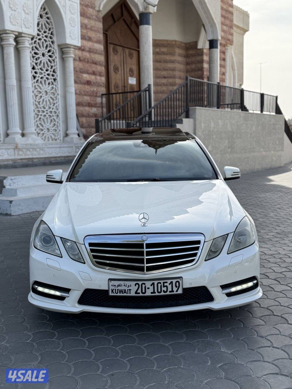 للبيع مرسيدس E3003