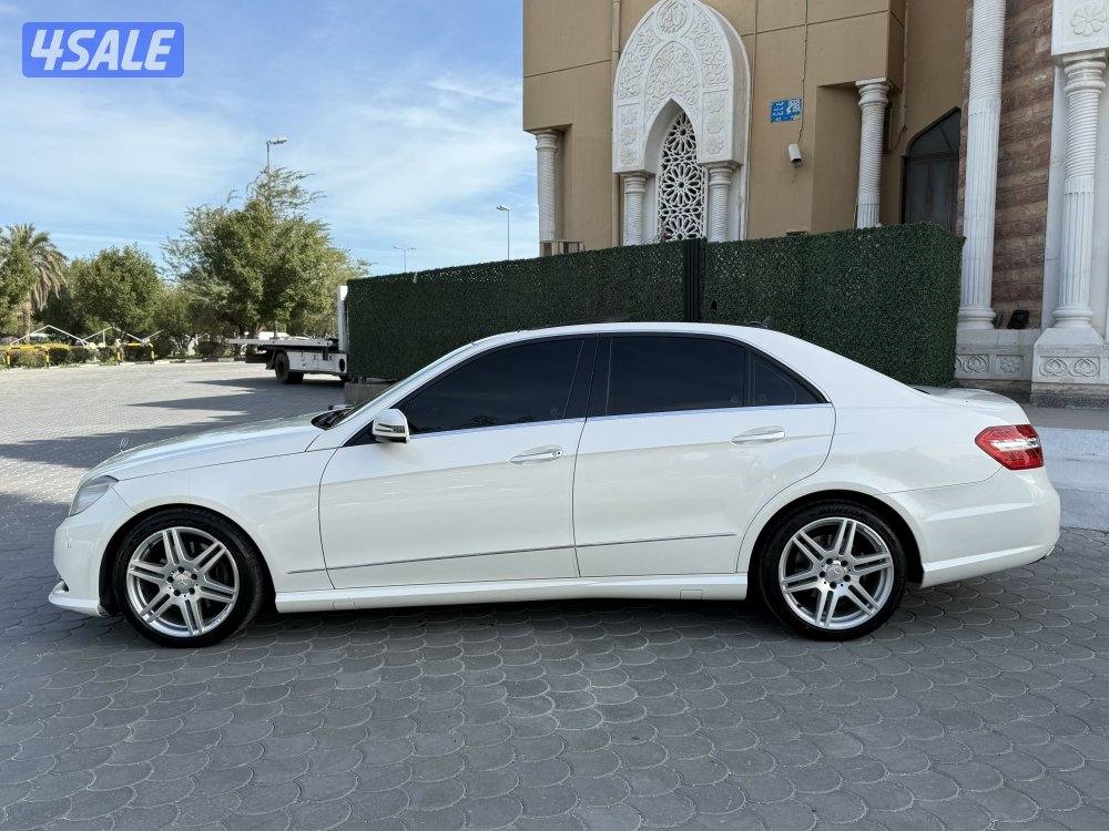 للبيع مرسيدس E3004