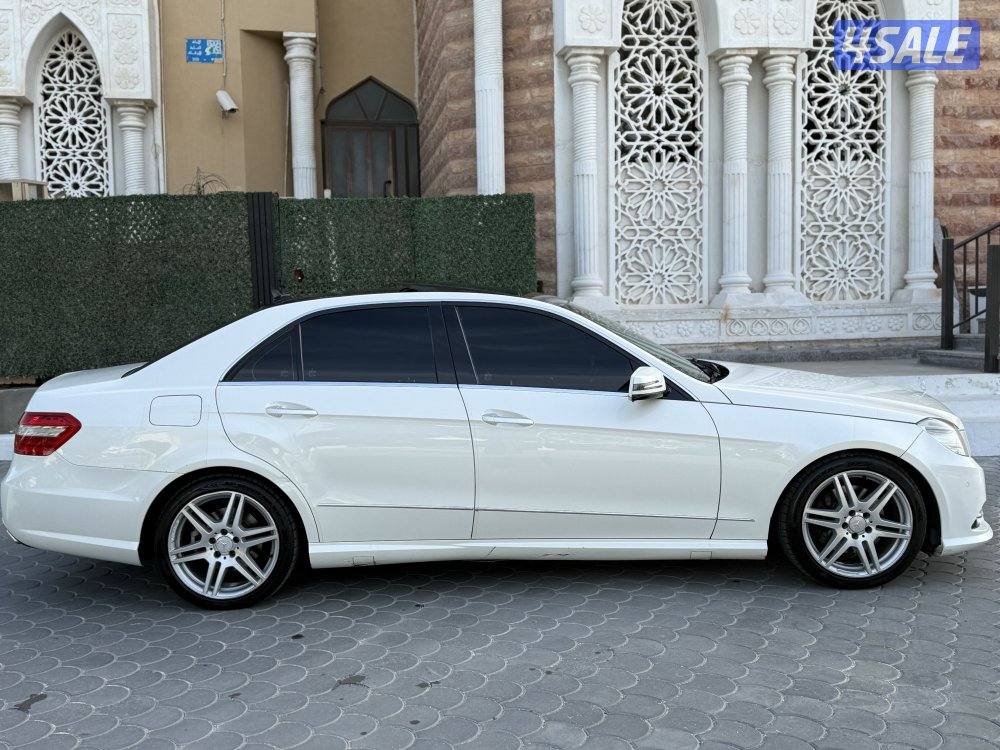 للبيع مرسيدس E3006
