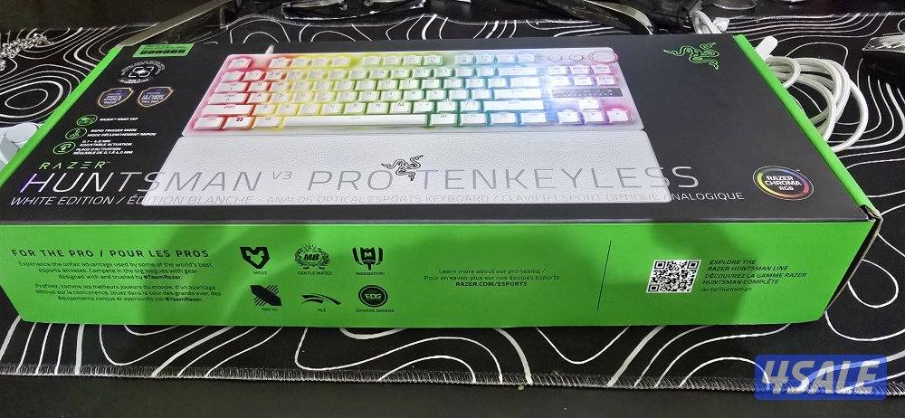 RAZER HUNTSMAN V3 PRO TKL WHITE EDITION4