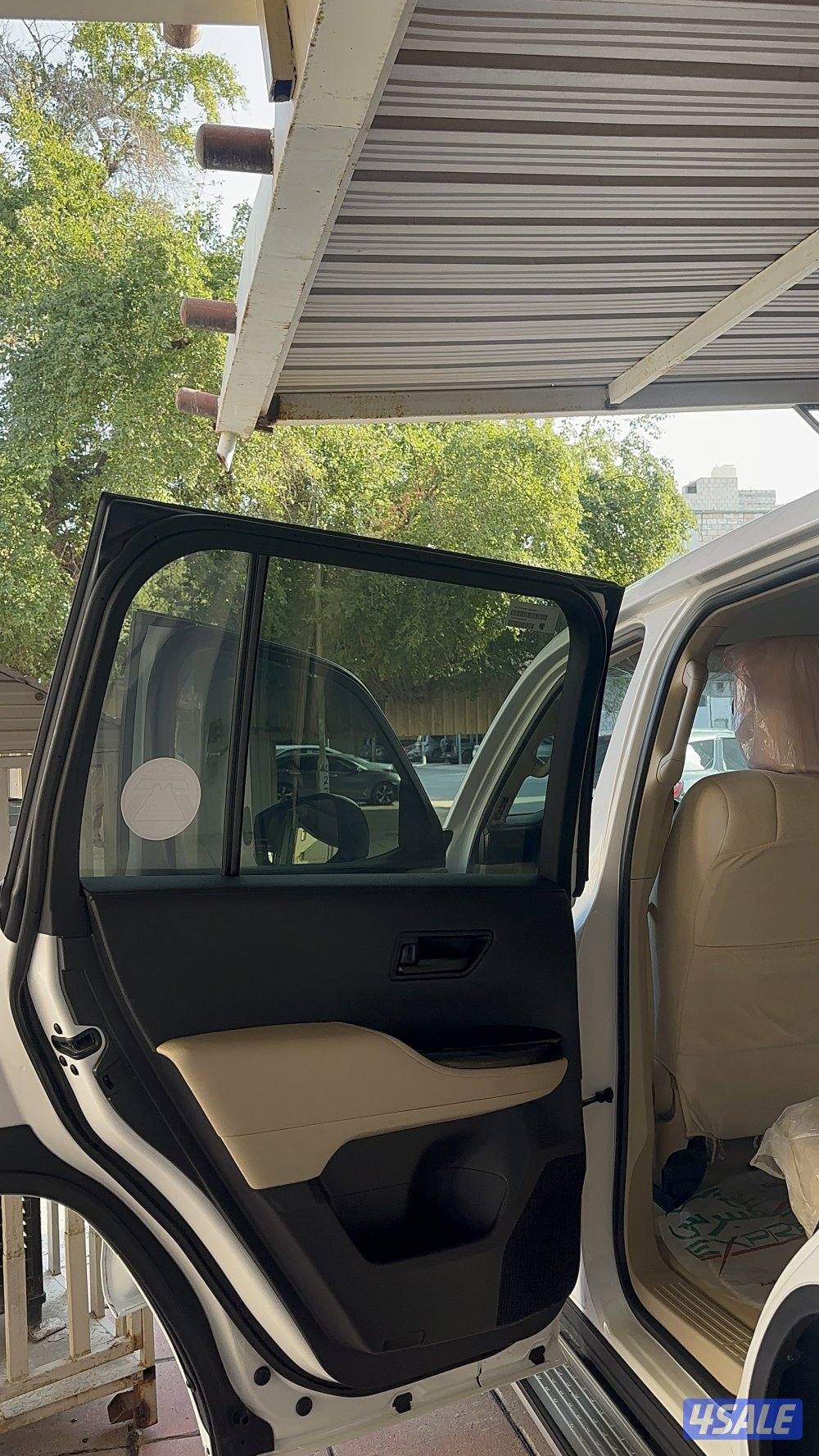 للبيع لاند كروزر GX20256