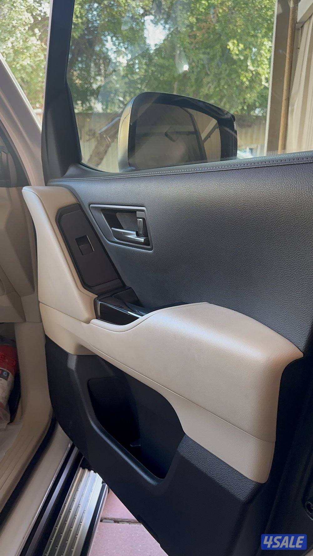 للبيع لاند كروزر GX20258