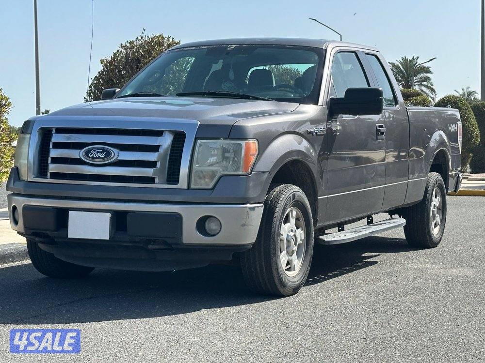 وانيت فورد F150 موديل 2011 ماشي 186الف دبل قير  8 سلندر0
