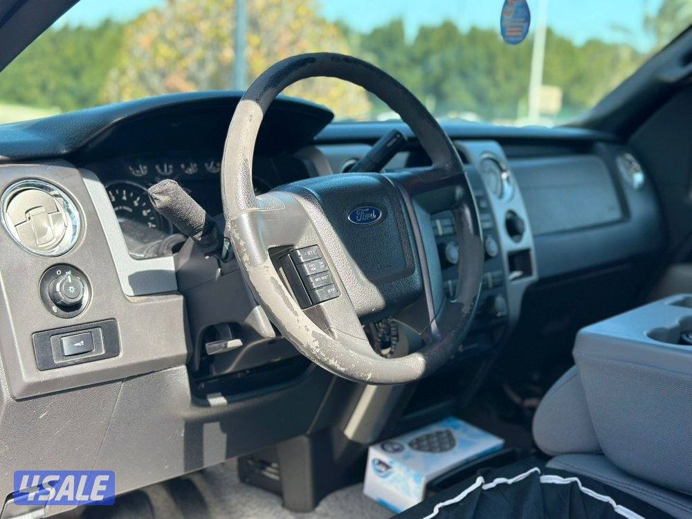 وانيت فورد F150 موديل 2011 ماشي 186الف دبل قير  8 سلندر8